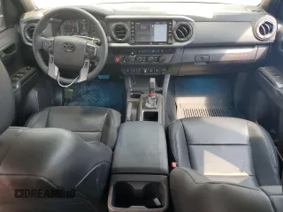 2022 Toyota Tacoma SR with VIN 3TMCZ5AN3NM511541, listed as a Copart auction lot 56299195 with 33,427 mi miles and Salvage title. Bid and sale history available at DreamBid. Image 8.