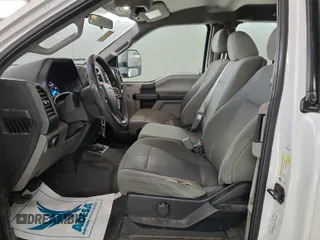 2017 Ford F-250 XL z VIN 1FD7X2A63HEF23418, wystawiony jako IAAI lot #42610484 z przebiegiem 271 149 mil mil oraz . Historia ofert i sprzedaży dostępna na DreamBid. Obrazek 14.