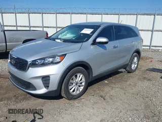 2020 Kia Sorento LX with VIN 5XYPG4A3XLG635252, listed as a IAAI auction lot 41424255 with 94,489 mi miles. Bid and sale history available at carsss.com. Image 17.