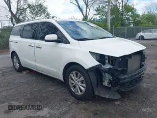 2016 Kia Sedona LX with VIN KNDMB5C19G6084405, listed as a IAAI auction lot 41211452 with 88,783 mi miles. Bid and sale history available at carsss.com. Image 1.