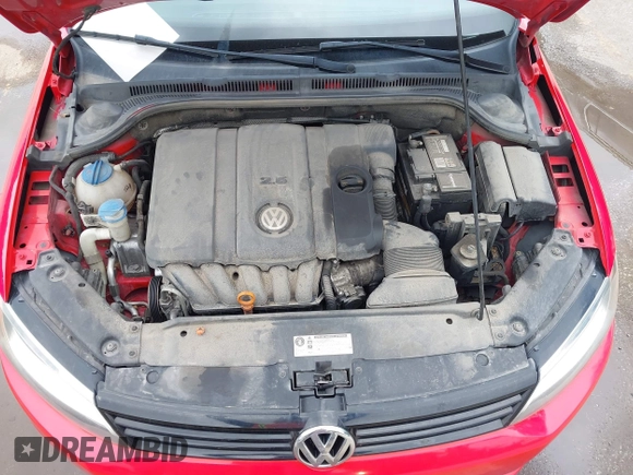 2011 Volkswagen Jetta SE with VIN 3VWDZ7AJ2BM399546, listed as a IAAI auction lot 42635268 with 195,565 mi miles and . Bid and sale history available at DreamBid. Image 10.