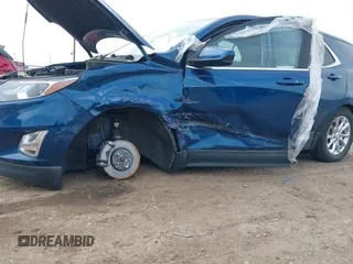 2020 Chevrolet Equinox LT with VIN 2GNAXJEV4L6285556, listed as a IAAI auction lot 42075309 with 28,268 mi miles and . Bid and sale history available at DreamBid. Image 6.