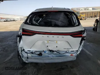 2025 Lexus NX 450h+ Luxury z VIN JTJHKCFZ2S2044283, wystawiony jako Copart lot #59584865 z przebiegiem 3 562 mil mil oraz Szkoda całkowita • Salvage title. Historia ofert i sprzedaży dostępna na DreamBid. Obrazek 6.