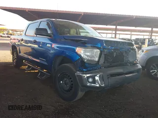 2016 Toyota Tundra SR5 z VIN 5TFDW5F1XGX573678, wystawiony jako IAAI lot #42083566 z przebiegiem 125 086 mil mil oraz . Historia ofert i sprzedaży dostępna na DreamBid. Obrazek 1.