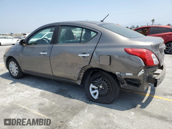 2012 Nissan Versa SV z VIN 3N1CN7AP7CL813302, wystawiony jako Copart lot #59006225 z przebiegiem 156 632 mil mil oraz Szkoda całkowita • Salvage title. Historia ofert i sprzedaży dostępna na DreamBid. Obrazek 2.
