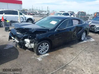 2018 Chevrolet Malibu LT with VIN 1G1ZD5ST2JF134385, listed as a IAAI auction lot 41839314 with 181,569 mi miles. Bid and sale history available at carsss.com. Image 2.