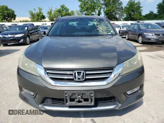 2015 Honda Accord EX-L с VIN 1HGCR2F86FA005509, выставлен на аукционе Copart как лот 63659515 с пробегом 139 745 миль миль и Списание • Salvage title. История ставок и продаж доступна на DreamBid. Изображение 5.