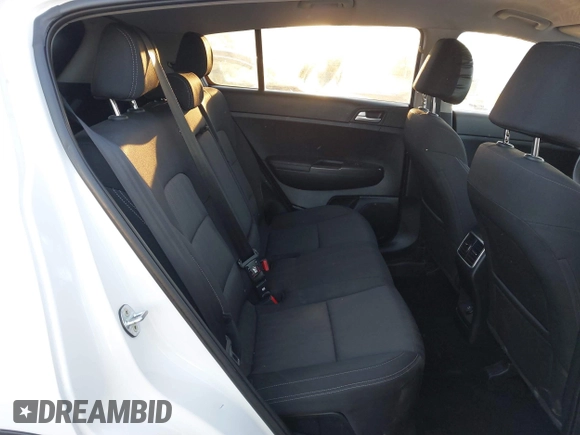 2020 Kia Sportage LX with VIN KNDPM3AC2L7733689, listed as a IAAI auction lot 41858043 with 93,979 mi miles and . Bid and sale history available at DreamBid. Image 8.