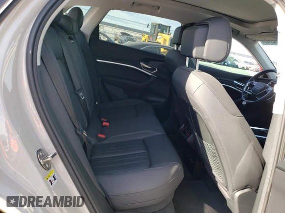 2021 Audi e-tron Premium with VIN WA1AAAGE4MB023438, listed as a Copart auction lot 72274743 with 34,502 mi miles. Bid and sale history available at carsss.com. Image 11.