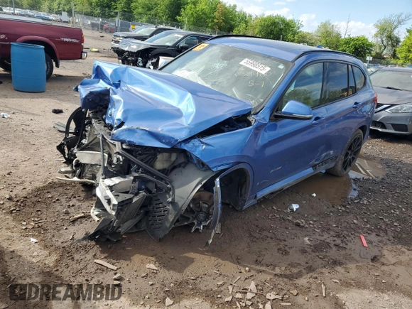 2017 BMW X1 xDrive28i with VIN WBXHT3C32H5F81460, listed as a Copart auction lot 55998515 with 123,853 mi miles and Salvage title. Bid and sale history available at DreamBid. Image 1.