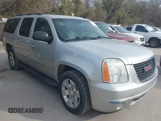 2007 GMC Yukon XL SLT with VIN 1GKFC16047R212196, listed as a IAAI auction lot 41737980 with 214,919 mi miles. Bid and sale history available at carsss.com. Image 1.