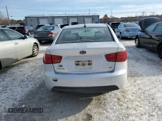 2011 Kia Forte EX with VIN KNAFU4A21B5425946, listed as a Copart auction lot 42389055 with 237,035 mi miles and Non Repairable. Bid and sale history available at carsss.com. Image 6.
