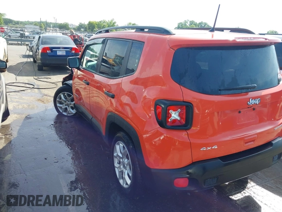 2018 Jeep Renegade Sport with VIN ZACCJBAB8JPJ55880, listed as a IAAI auction lot 42542969 with 70,989 mi miles and . Bid and sale history available at DreamBid. Image 3.
