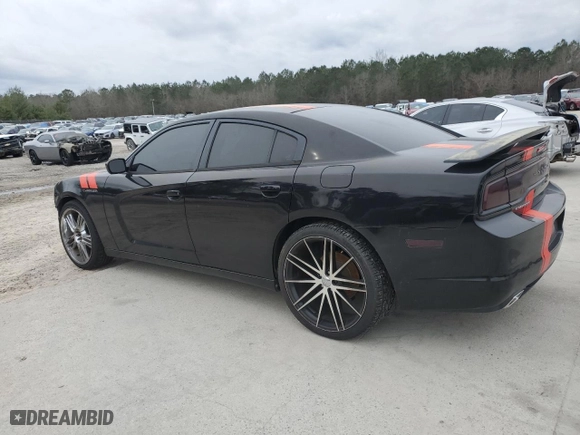 2013 Dodge Charger SE with VIN 2C3CDXBG0DH628277, listed as a Copart auction lot 45312925 with 175,988 mi miles and Salvage Title. Bid and sale history available at carsss.com. Image 2.
