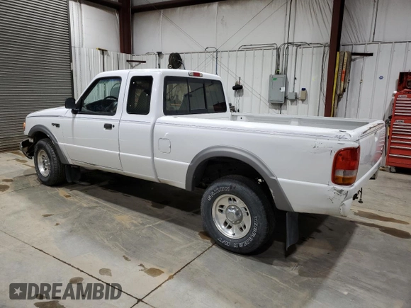 1996 Ford Ranger XL with VIN 1FTCR15U1TPB10006, listed as a Copart auction lot 81890224 with 187,860 mi miles and Clean title. Bid and sale history available at DreamBid. Image 2.