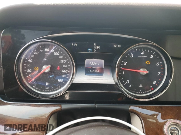 2017 Mercedes-Benz E 300 Luxury с VIN WDDZF4JBXHA069223, выставлен на аукционе Copart как лот 61022115 с пробегом 160 588 миль миль и Чистый • Clean title. История ставок и продаж доступна на DreamBid. Изображение 9.