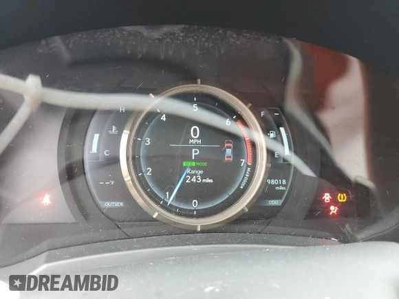 2016 Lexus IS 200t with VIN JTHBA1D26G5020336, listed as a Copart auction lot 51095255 with 98,018 mi miles and Salvage Title. Bid and sale history available at DreamBid. Image 9.