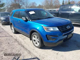 2016 Ford Utility Police Interceptor with VIN 1FM5K8AR0GGC07450, listed as a IAAI auction lot 41803815 with 87,098 mi miles. Bid and sale history available at carsss.com. Image 1.