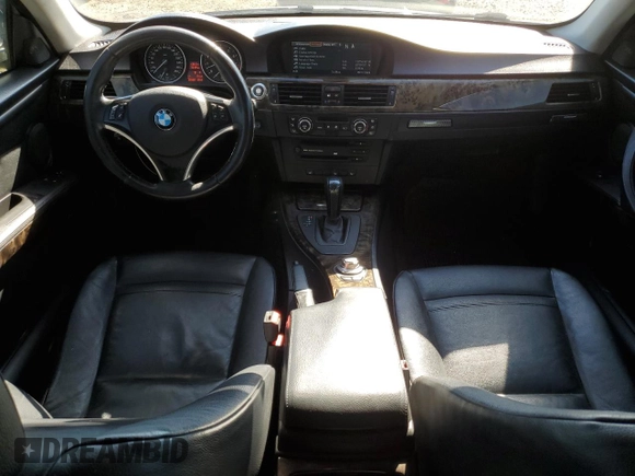2007 BMW 3 Series 328xi with VIN WBAWC33587PD05936, listed as a Copart auction lot 71975674 with 203,431 mi miles and Clean Title. Bid and sale history available at DreamBid. Image 8.