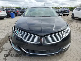 2016 Lincoln MKZ with VIN 3LN6L2J92GR609249, listed as a Copart auction lot 54766105 with 90,983 mi miles and Salvage title. Bid and sale history available at DreamBid. Image 5.