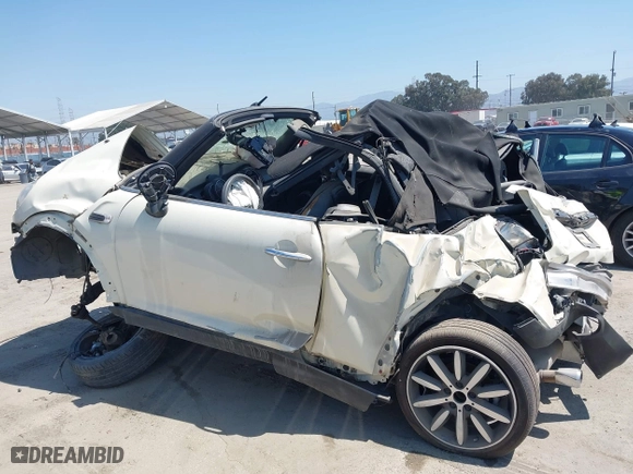 2017 MINI Convertible Cooper with VIN WMWWG5C31H3C99176, listed as a IAAI auction lot 29272896 with 23,200 mi miles. Bid and sale history available at carsss.com. Image 14.