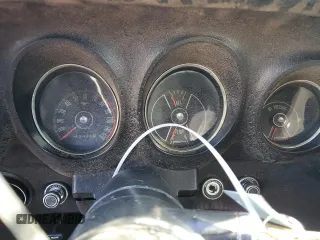 1970 Ford Mustang с VIN 0T01F165510, выставлен на аукционе Copart как лот 84385364 с пробегом 42 907 миль миль и Списание • Salvage title. История ставок и продаж доступна на DreamBid. Изображение 9.