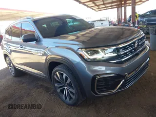 2022 Volkswagen Atlas SEL Premium R-Line с VIN 1V2FR2CA0NC562386, выставлен на аукционе IAAI как лот 42610040 с пробегом 24 039 миль миль и . История ставок и продаж доступна на DreamBid. Изображение 1.