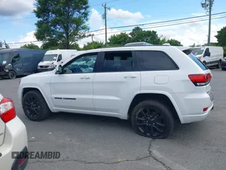 2020 Jeep Grand Cherokee Laredo E z VIN 1C4RJFAG8LC421003, wystawiony jako IAAI lot #42261449 z przebiegiem 36 224 mil mil oraz . Historia ofert i sprzedaży dostępna na DreamBid. Obrazek 14.