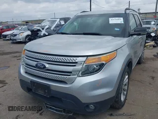 2013 Ford Explorer XLT z VIN 1FM5K7D84DGA93803, wystawiony jako IAAI lot #42131061 z przebiegiem 142 692 mil mil oraz . Historia ofert i sprzedaży dostępna na DreamBid. Obrazek 17.