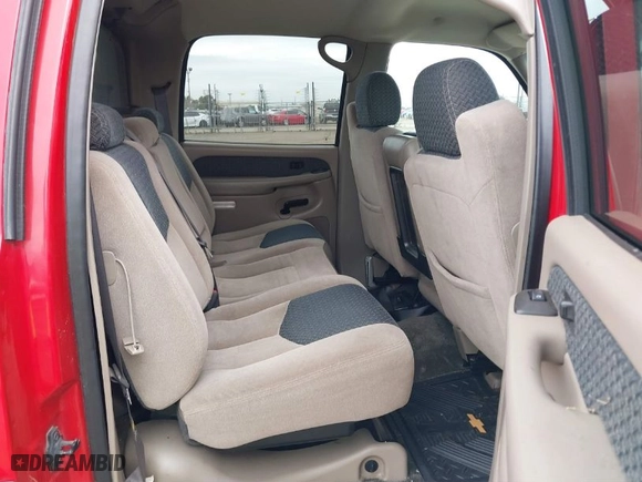 2003 Chevrolet Avalanche with VIN 3GNEC13T53G226017, listed as a IAAI auction lot 41854758 with 149,567 mi miles. Bid and sale history available at carsss.com. Image 8.
