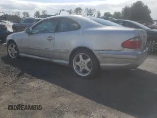 2002 Mercedes-Benz CLK 320/430 with VIN WDBLJ70G92F201684, listed as a Copart auction lot 58560824 with 92,983 mi miles and Non Repairable. Bid and sale history available at DreamBid. Image 2.