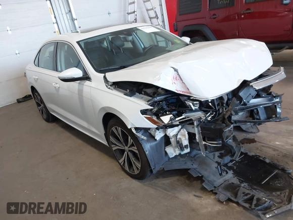 2021 Volkswagen Passat SE with VIN 1VWSA7A30MC014179, listed as a IAAI auction lot 42342358 with 77,535 mi miles and . Bid and sale history available at DreamBid. Image 1.