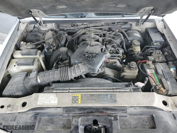 2004 Ford Explorer Sport Trac XLS with VIN 1FMZU67K44UB35286, listed as a Copart auction lot 48002235 with 141,046 mi miles and Clean Title. Bid and sale history available at carsss.com. Image 11.