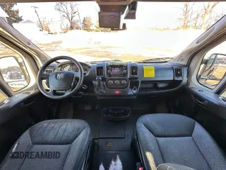 2020 Ram ProMaster Cargo with VIN 3C6URVJG0LE140262, listed as a Copart auction lot 45997525 with 64,477 mi miles and Clean Title. Bid and sale history available at carsss.com. Image 9.