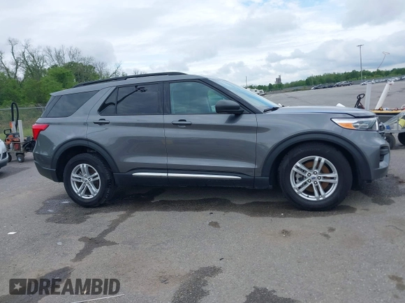 2024 Ford Explorer XLT with VIN 1FMSK7DH2RGA66805, listed as a IAAI auction lot 41965748 with 16,968 mi miles and . Bid and sale history available at DreamBid. Image 13.