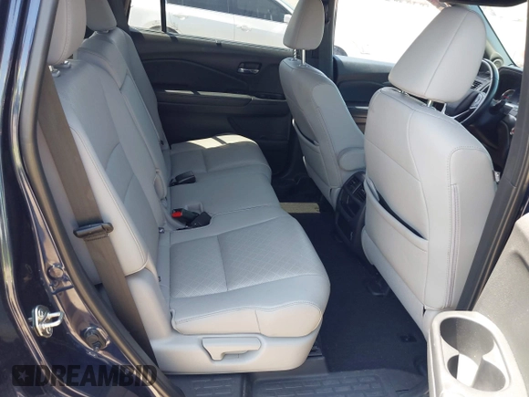 2019 Honda Passport EX-L with VIN 5FNYF7H52KB002430, listed as a IAAI auction lot 42095057 with 88,939 mi miles and . Bid and sale history available at carsss.com. Image 8.