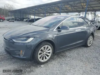 2016 Tesla Model X 70D with VIN 5YJXCBE21GF004162, listed as a Copart auction lot 47462715 with 88,593 mi miles and Salvage Title. Bid and sale history available at carsss.com. Image 1.