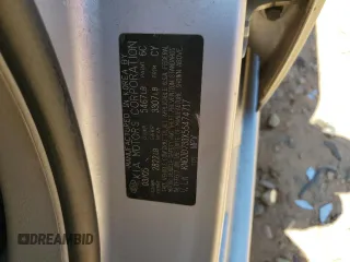 2005 Kia Sorento LX z VIN KNDJD733X55474717, wystawiony jako Copart lot #57565515 z przebiegiem 215 484 mil mil oraz Szkoda całkowita • Salvage title. Historia ofert i sprzedaży dostępna na DreamBid. Obrazek 13.