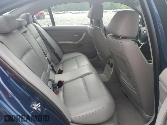 2006 BMW 3 Series 325xi с VIN WBAVD13576KV13702, выставлен на аукционе Copart как лот 59027025 с пробегом 113 083 миль миль и Списание • Salvage title. История ставок и продаж доступна на DreamBid. Изображение 10.