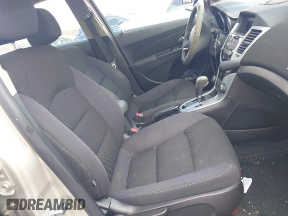 2014 Chevrolet Cruze 1LT with VIN 1G1PC5SB1E7193493, listed as a IAAI auction lot 41890338 with 82,515 mi miles and . Bid and sale history available at DreamBid. Image 5.