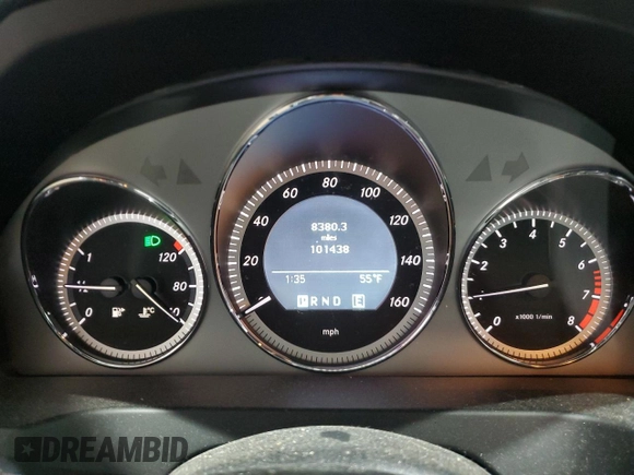 2011 Mercedes-Benz C 300 Sport z VIN WDDGF8BB5BR163628, wystawiony jako Copart lot #47662925 z przebiegiem 101 438 mil mil oraz Szkody całkowita. Historia ofert i sprzedaży dostępna na DreamBid. Obrazek 9.