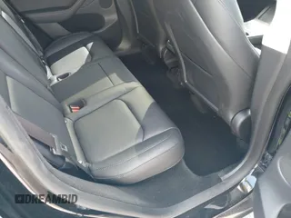 2024 Tesla Model Y z VIN 7SAYGDED6RF191135, wystawiony jako IAAI lot #41790922 z przebiegiem 17 154 mil mil oraz . Historia ofert i sprzedaży dostępna na DreamBid. Obrazek 8.