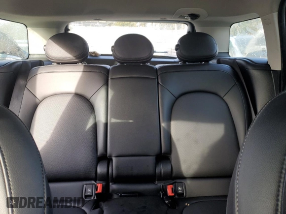 2019 MINI Countryman Cooper S с VIN WMZYT3C55K3E95965, выставлен на аукционе Copart как лот 48428135 с пробегом 69 993 миль миль и Списание • Salvage title. История ставок и продаж доступна на DreamBid. Изображение 10.