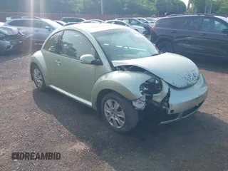 2009 Volkswagen Beetle S with VIN 3VWRW31C29M501964, listed as a IAAI auction lot 42388544 with 99,674 mi miles and . Bid and sale history available at DreamBid. Image 1.