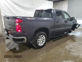 2023 Chevrolet Silverado 1500 LT with VIN 3GCPDKEK9PG198432, listed as a Copart auction lot 72062694 with 16,919 mi miles and Non Repairable. Bid and sale history available at carsss.com. Image 3.