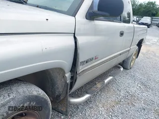 2000 Dodge 1500 with VIN 3B7HC13Z5YG160117, listed as a IAAI auction lot 42502247 with 268,184 mi miles and . Bid and sale history available at DreamBid. Image 12.