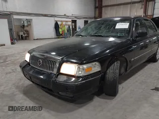 2008 Mercury Grand Marquis LS z VIN 2MEFM75V18X617284, wystawiony jako IAAI lot #41948364 z przebiegiem 106 294 mil mil oraz . Historia ofert i sprzedaży dostępna na DreamBid. Obrazek 13.