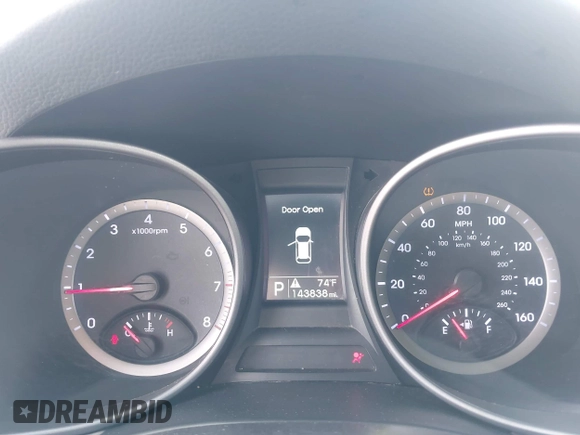 2016 Hyundai Santa Fe z VIN 5XYZTDLB9GG364375, wystawiony jako IAAI lot #42203404 z przebiegiem 143 838 mil mil oraz . Historia ofert i sprzedaży dostępna na DreamBid. Obrazek 7.