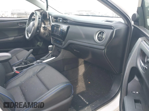 2017 Toyota Corolla L z VIN 5YFBURHE6HP632388, wystawiony jako IAAI lot #41299135 z przebiegiem 84 130 mil mil oraz . Historia ofert i sprzedaży dostępna na DreamBid. Obrazek 5.