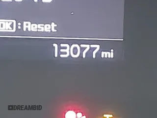 2023 Kia Seltos EX z VIN KNDERCAA9P7468220, wystawiony jako IAAI lot #38660032 z przebiegiem 13 077 mil mil oraz . Historia ofert i sprzedaży dostępna na DreamBid. Obrazek 15.